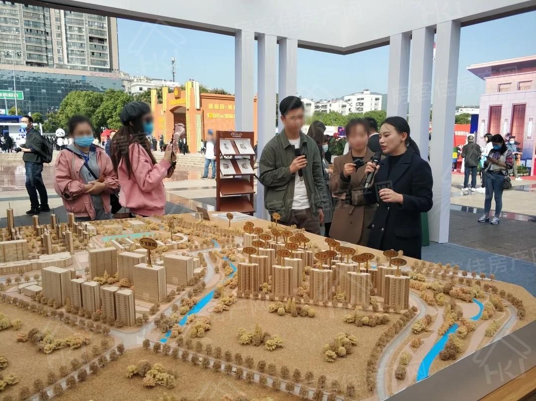 住博会新鸥鹏教育城现场实拍图 住博会新鸥鹏教育城现场实拍图