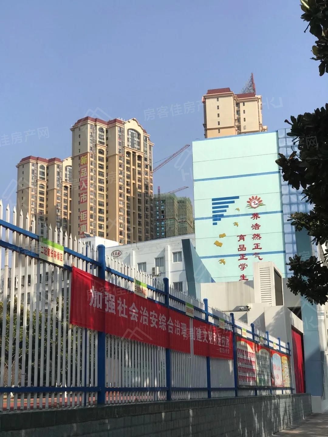 中央华府配套图 中央华府配套图