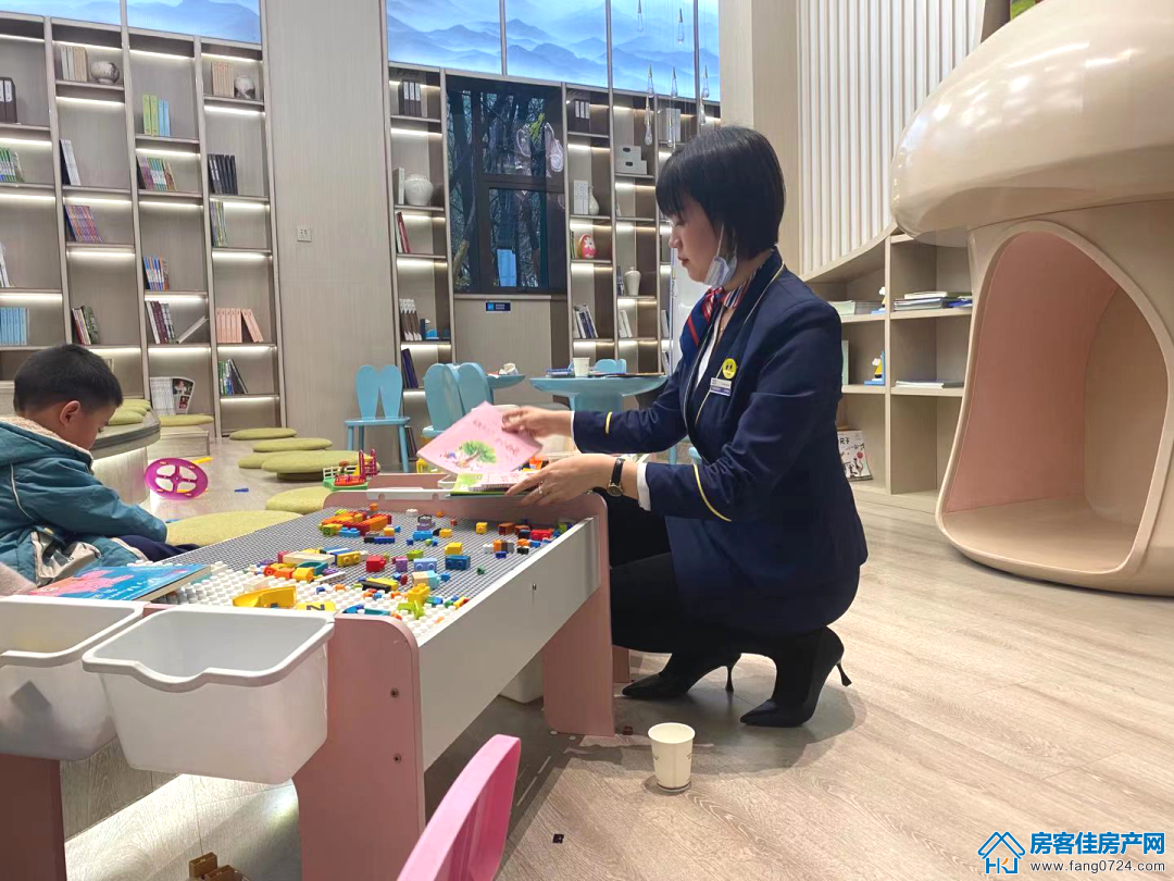 荆门新鸥鹏教育城 荆门新鸥鹏教育城