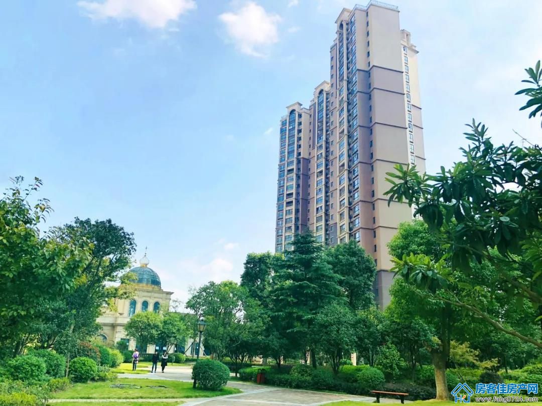 凯旋湾 凯旋湾