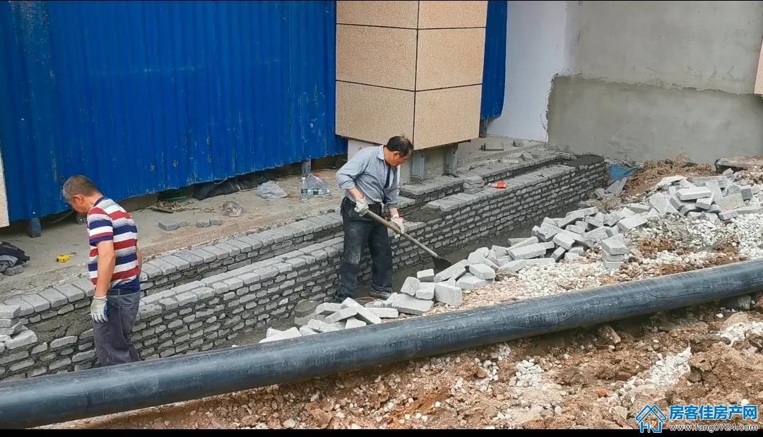 中航奥莱生活广场 中航奥莱生活广场
