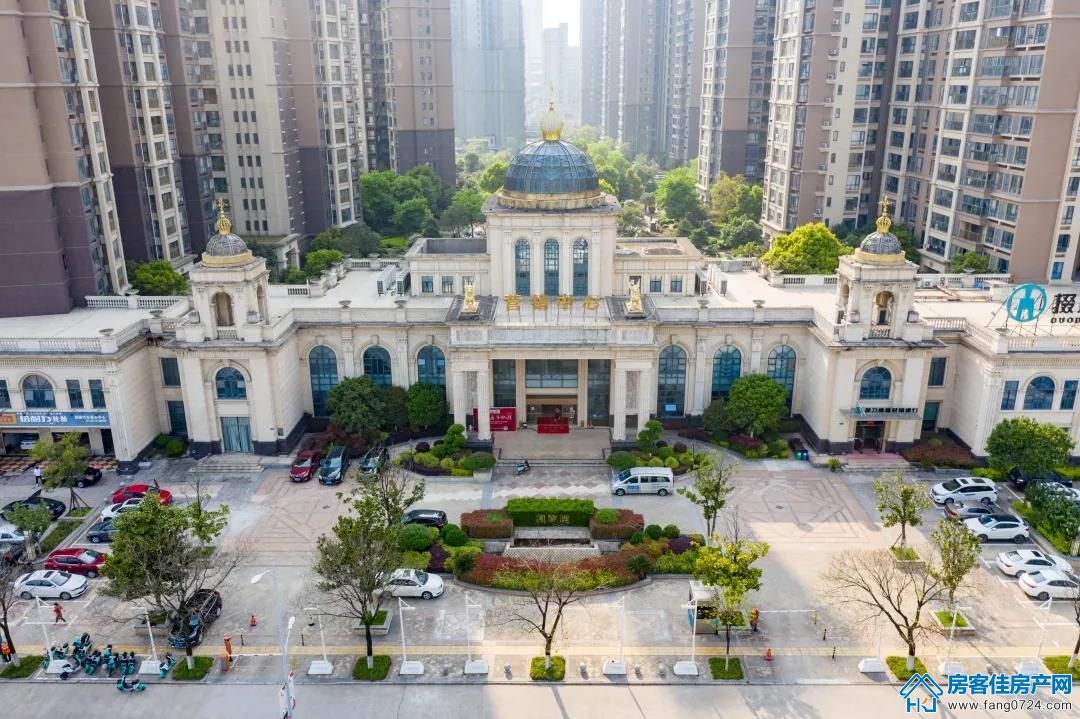 凯旋湾 凯旋湾