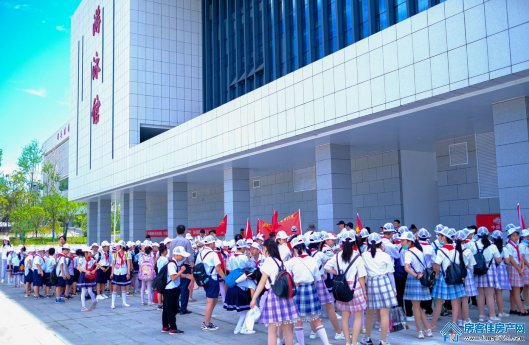 新鸥鹏教育城 新鸥鹏教育城