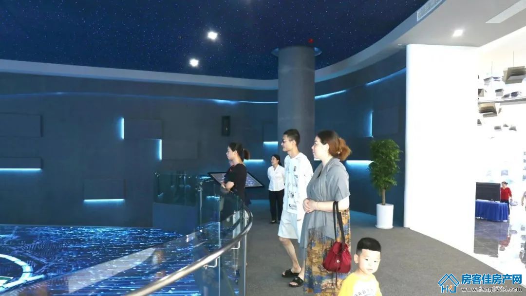 新鸥鹏教育城 新鸥鹏教育城