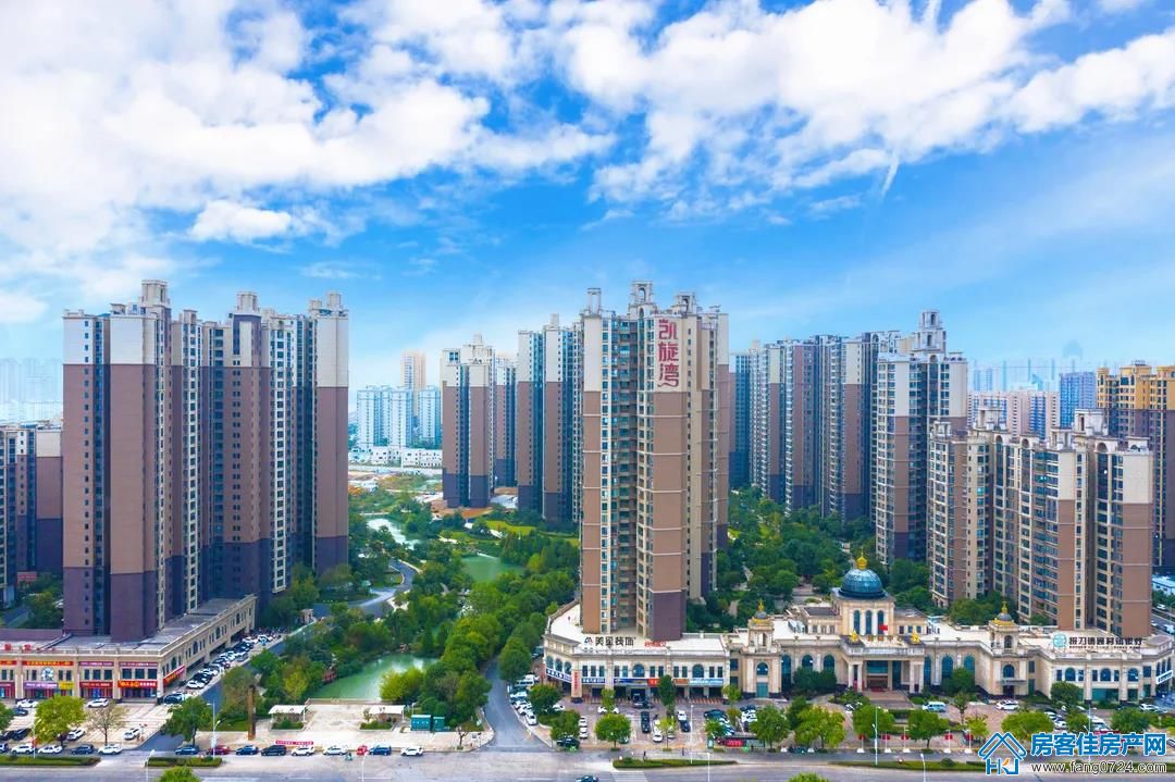 凯旋湾 凯旋湾