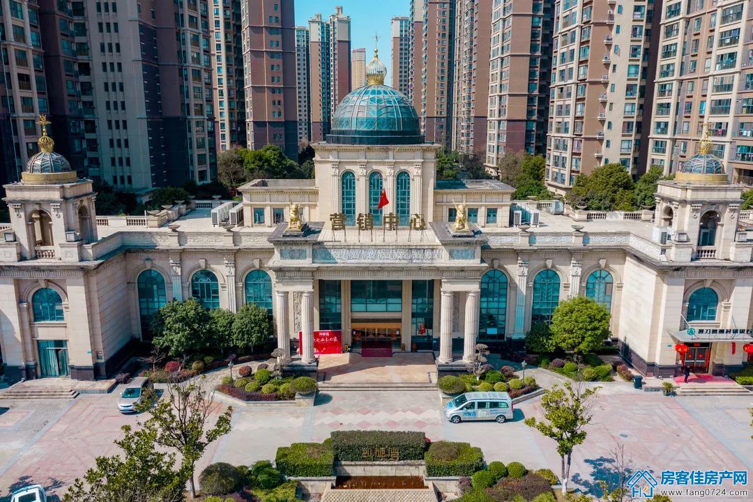 凯旋湾 凯旋湾