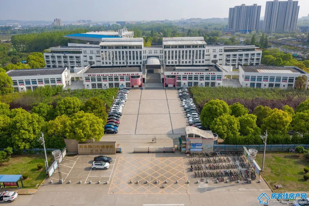 凯旋湾 凯旋湾
