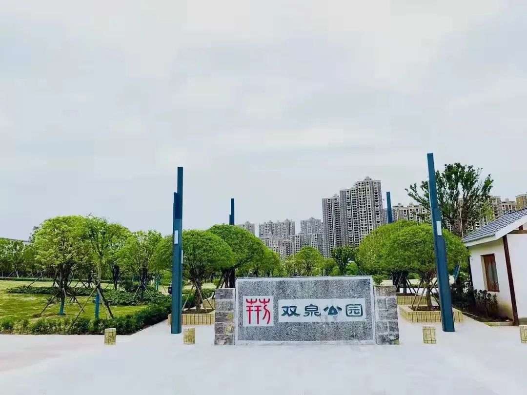 凯旋湾 凯旋湾