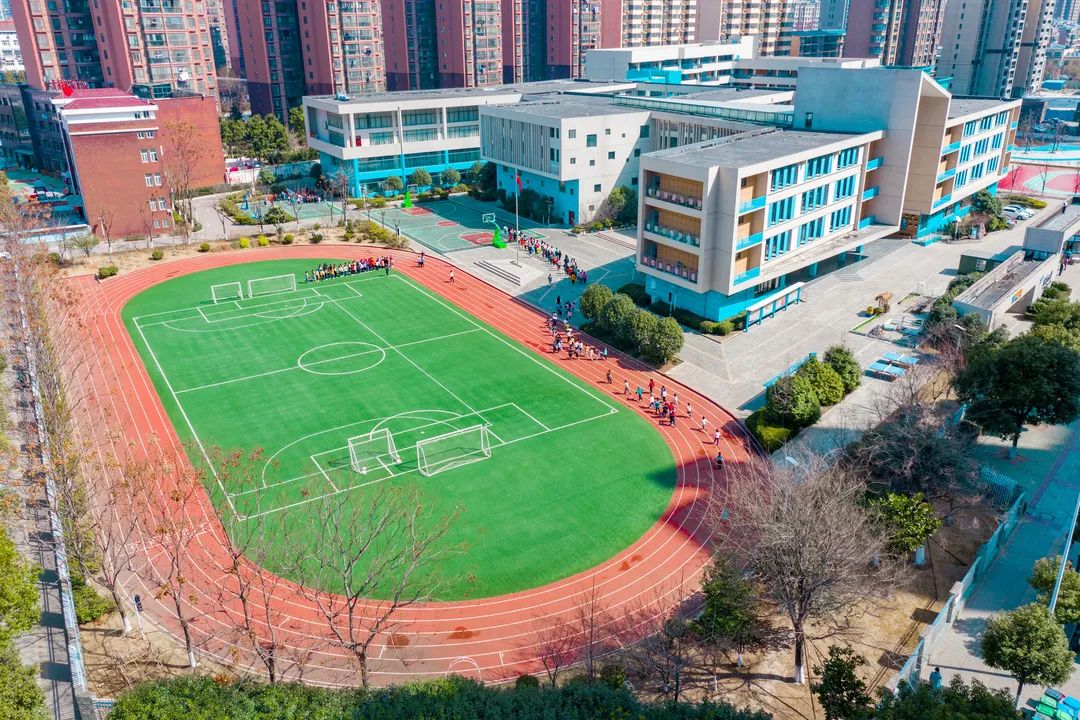凯旋湾 凯旋湾
